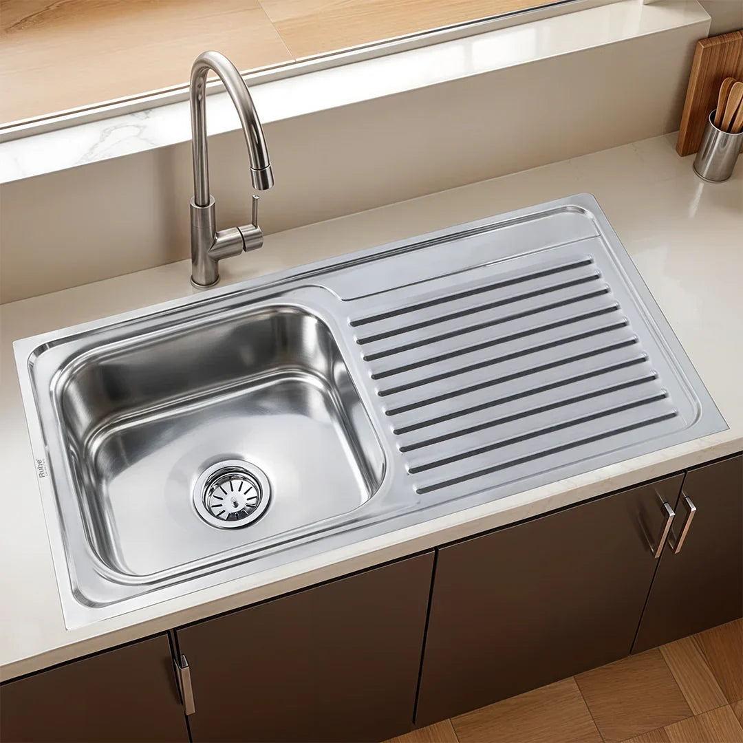 Single Bowl with Drainboard 304 Kitchen Sink (37 x 18 x 8 Inches)