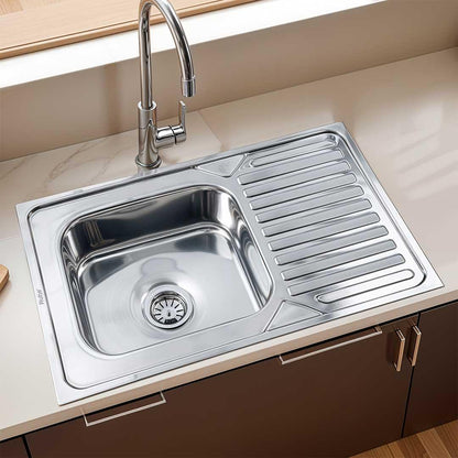 Single Bowl with Drainboard Kitchen Sink (32 x 20 x 8 Inches)
