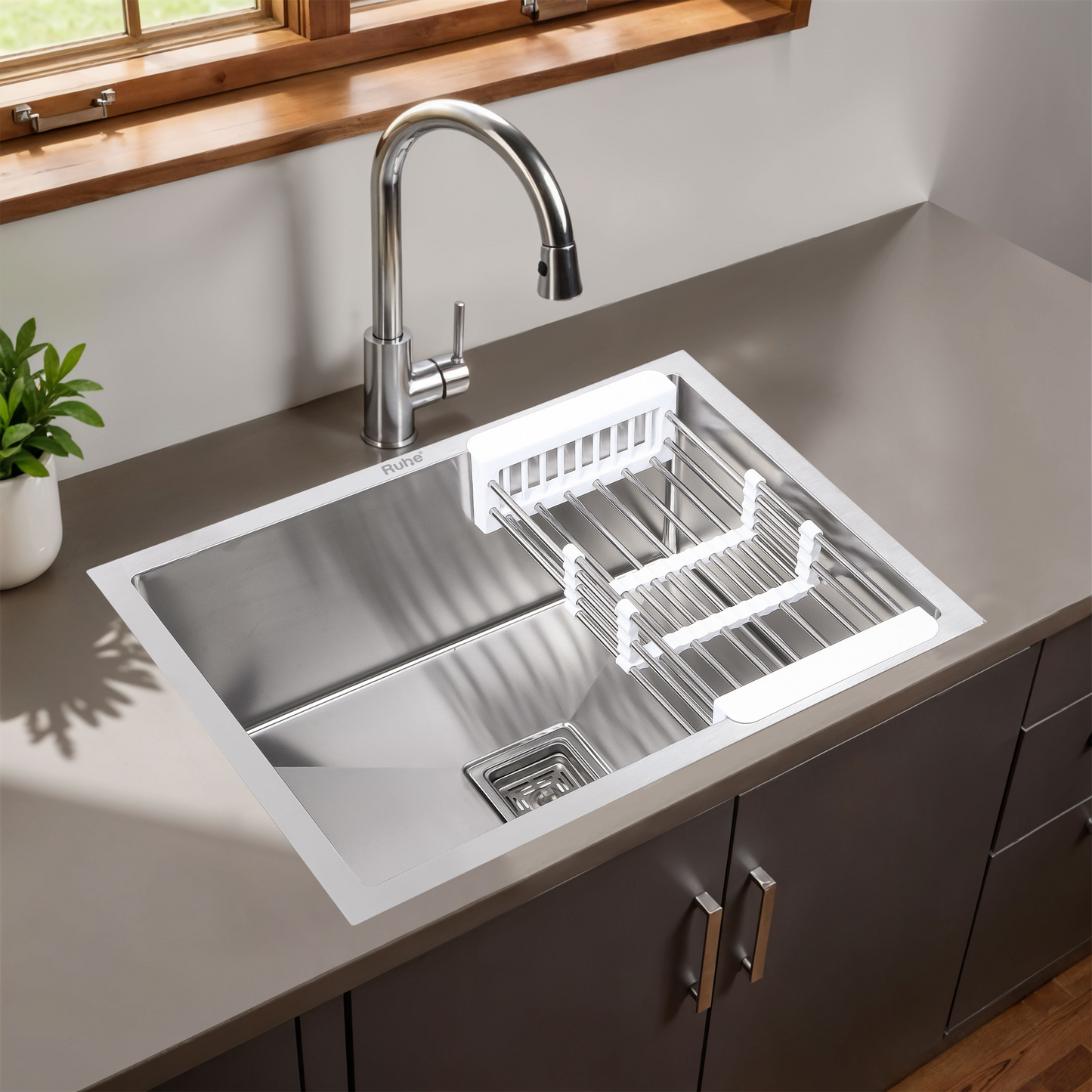 Handmade Single Bowl Kitchen Sink (24 x 18 x 10 Inches)