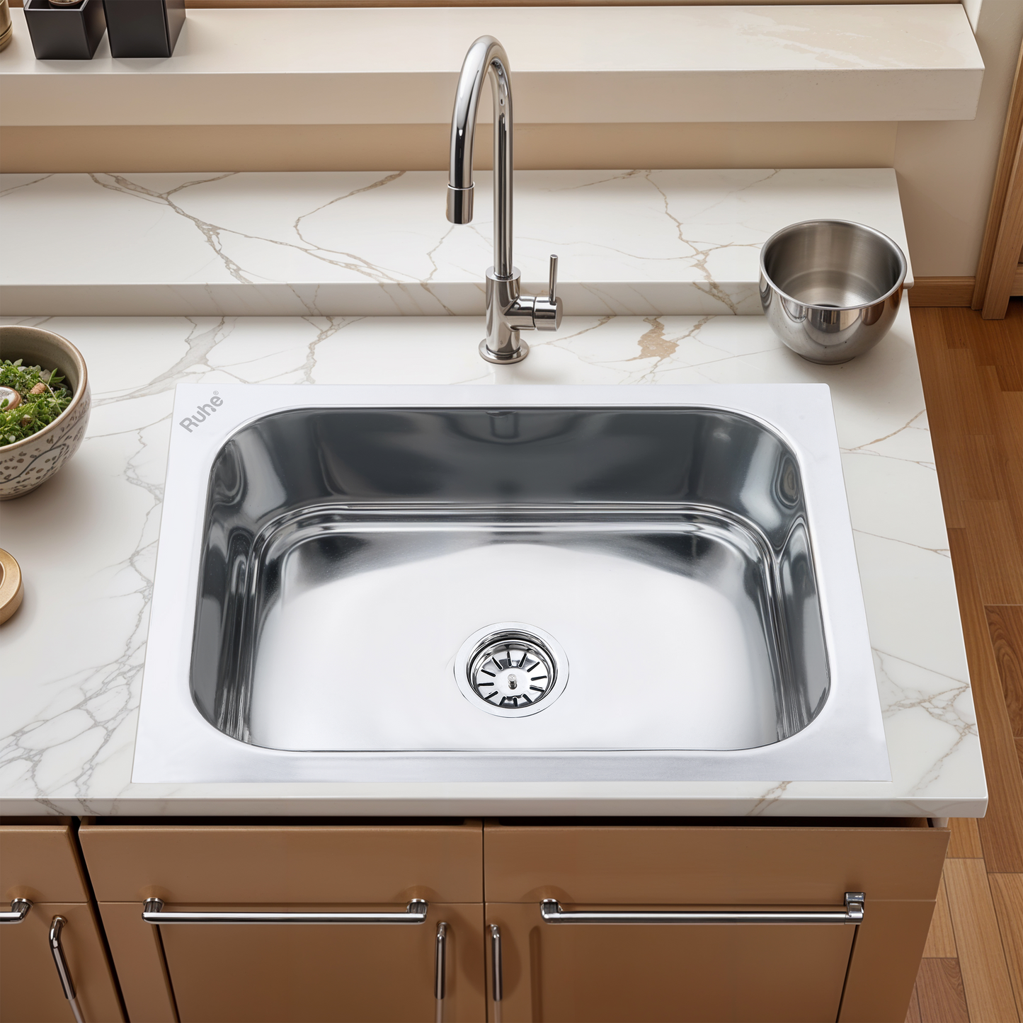 Single Bowl Kitchen Sink (24 x 18 x 9 Inches)