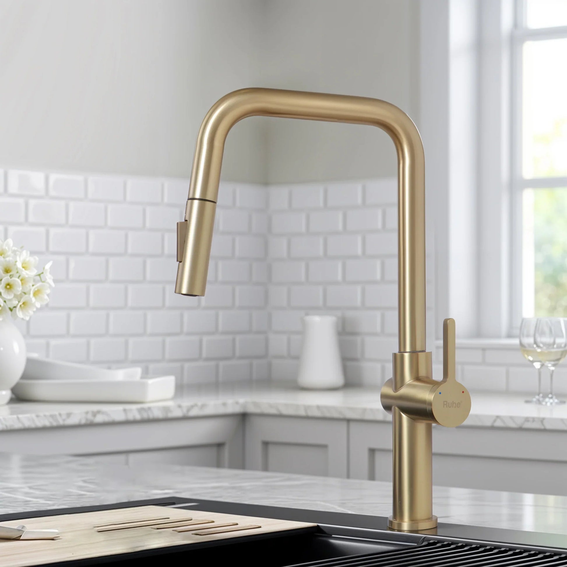 Opulo Dual Flow Pull-Out Kitchen Mixer Faucet Brushed Gold