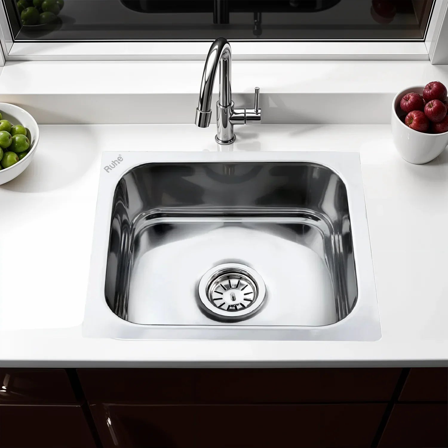 Single Bowl Kitchen Sink (27 x 21 x 9 Inches)